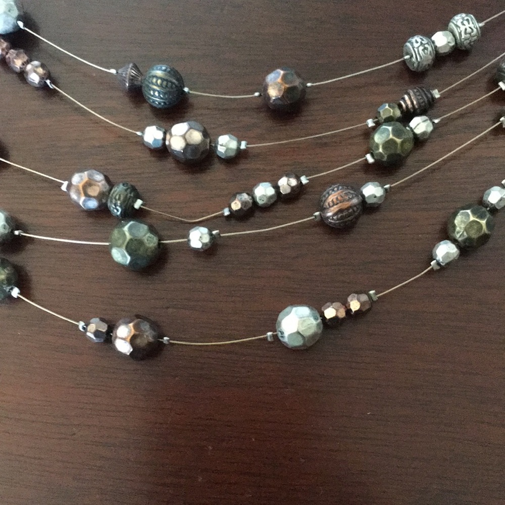 Multi strand neckless - Picture 3 of 5